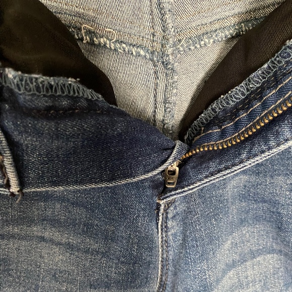 Wit & Wisdom Women Shorts - Picture 5 of 15